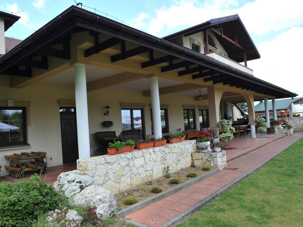 Zajazd Magda Kroczyce Exterior foto